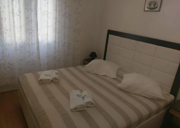 Daire Martina Biograd Na Moru